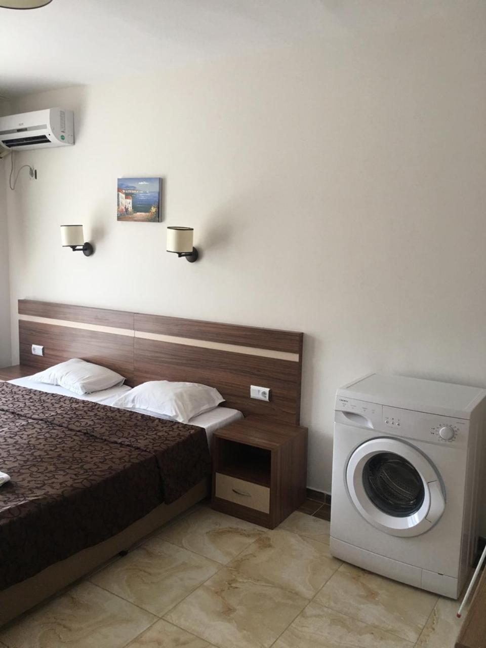 Flower Street Studios Несебир Екстер'єр фото